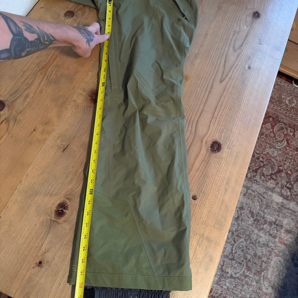 Patagonia Snowshot Ski Pants Mens Medium Olive Green Waterproof RECCO 30689 FA21 - Picture 9 of 12